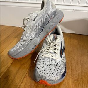 Brooks Men’s Adrenaline GTS 24 Running Shoes - White / Gray / Orange